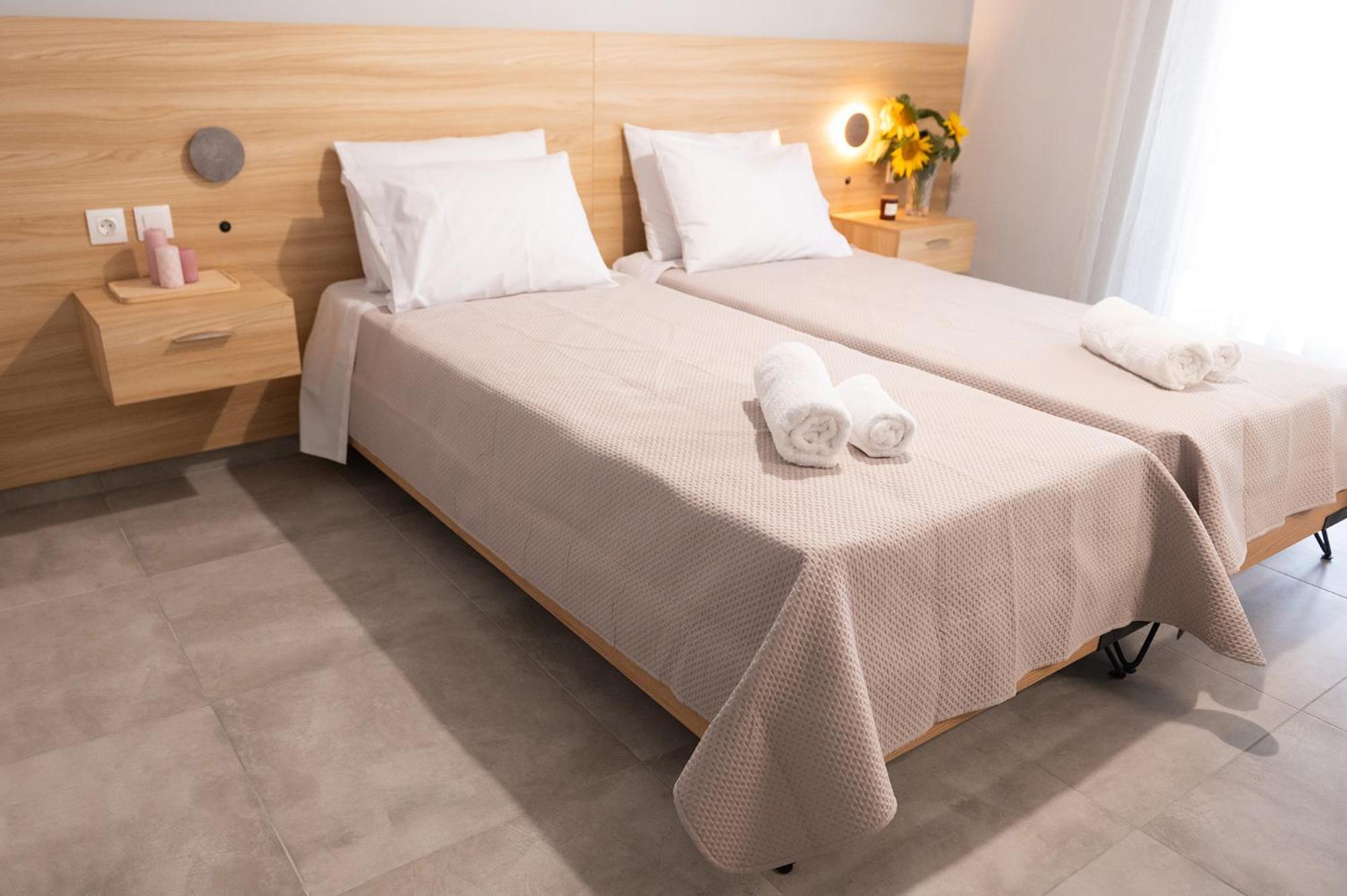 Four Sis Rooms Mangana Exterior foto